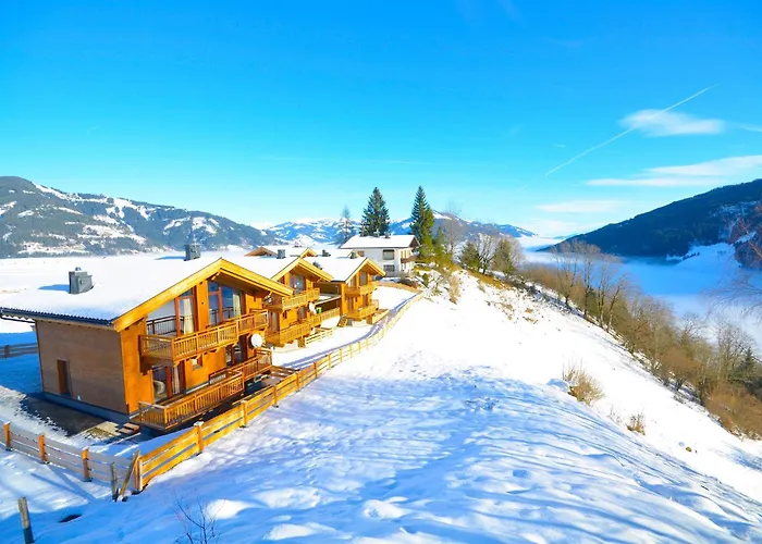 Ski-In Ski-Out Chalet Maiskogel 17C - By Alpen Apartments